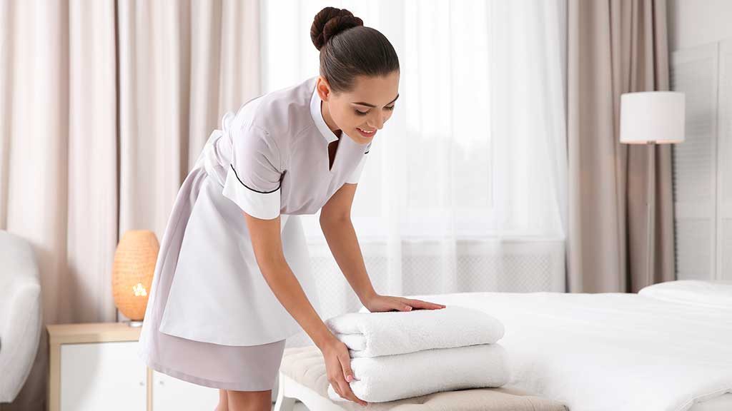 hotel housekeeping jobs